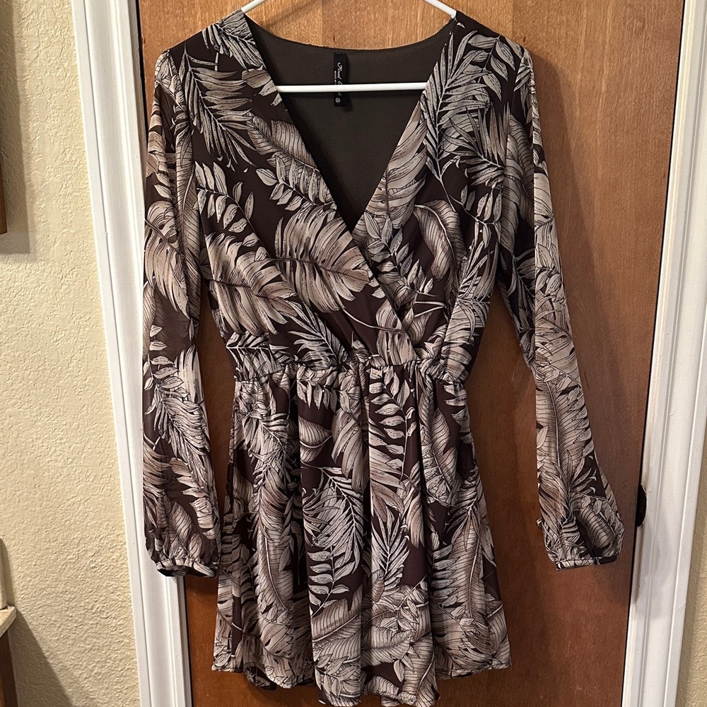 Final Touch Brown Leaf-Print Long Sleeve Faux Wrap Dress S